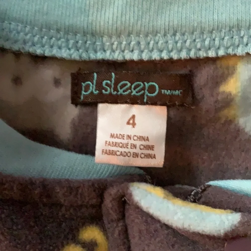 Sleeper Pajamas size 4 Pre owned